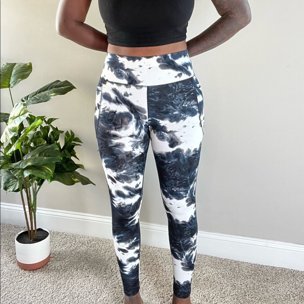 Women’s Tie Dye Wideband Waist Leggings ‼️ FINAL PRICE‼️